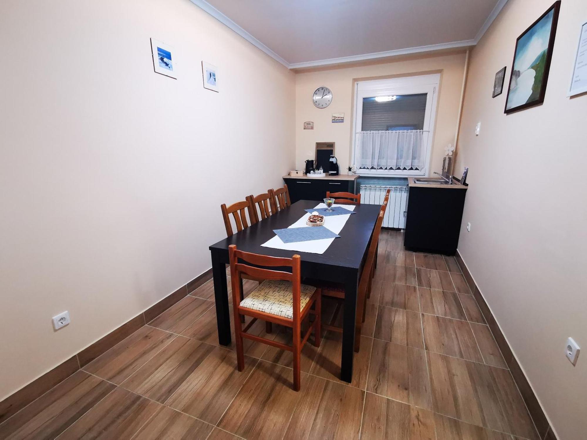 Central Park Apartman Szekszard Bagian luar foto