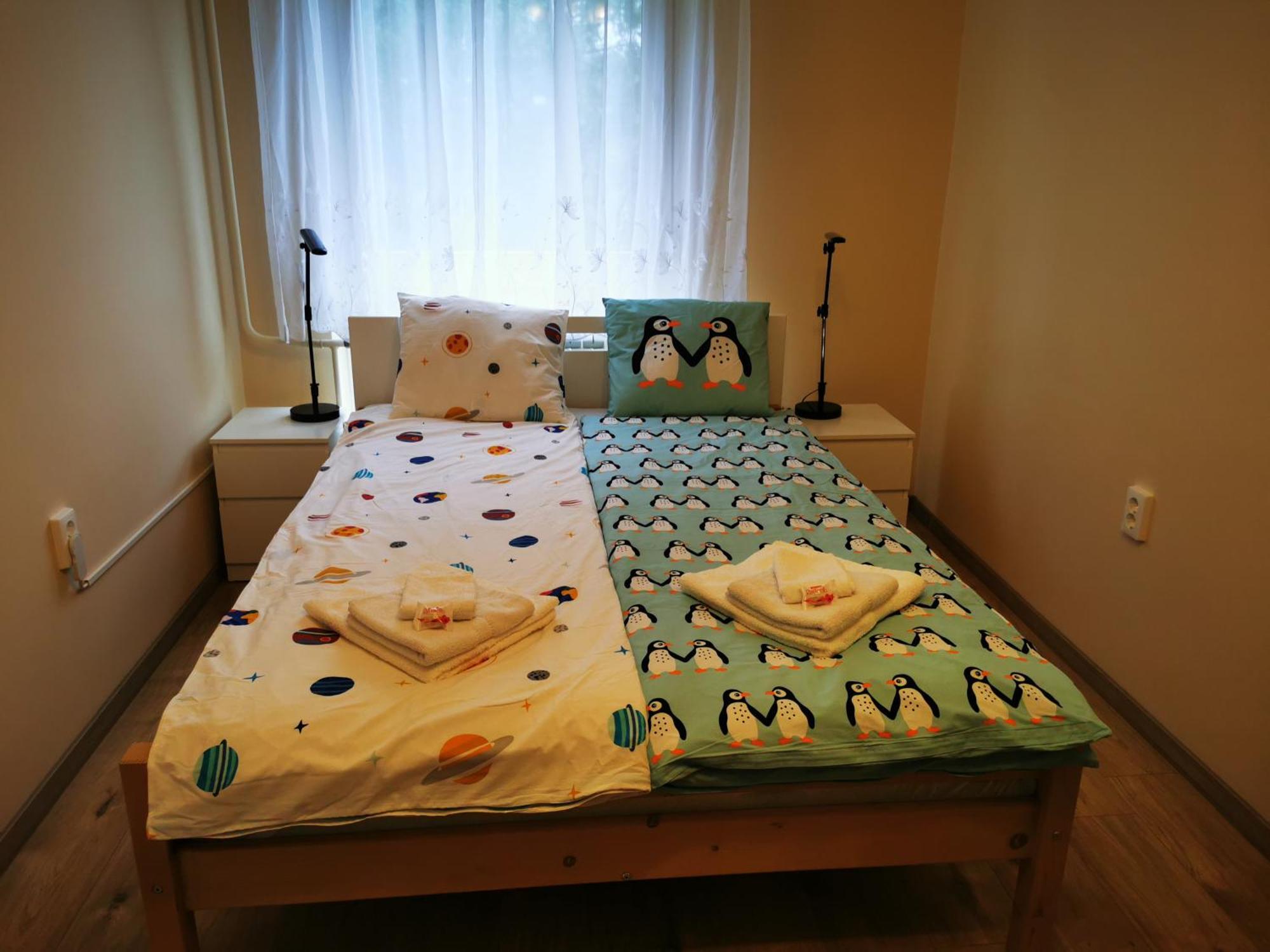 Central Park Apartman Szekszard Bagian luar foto